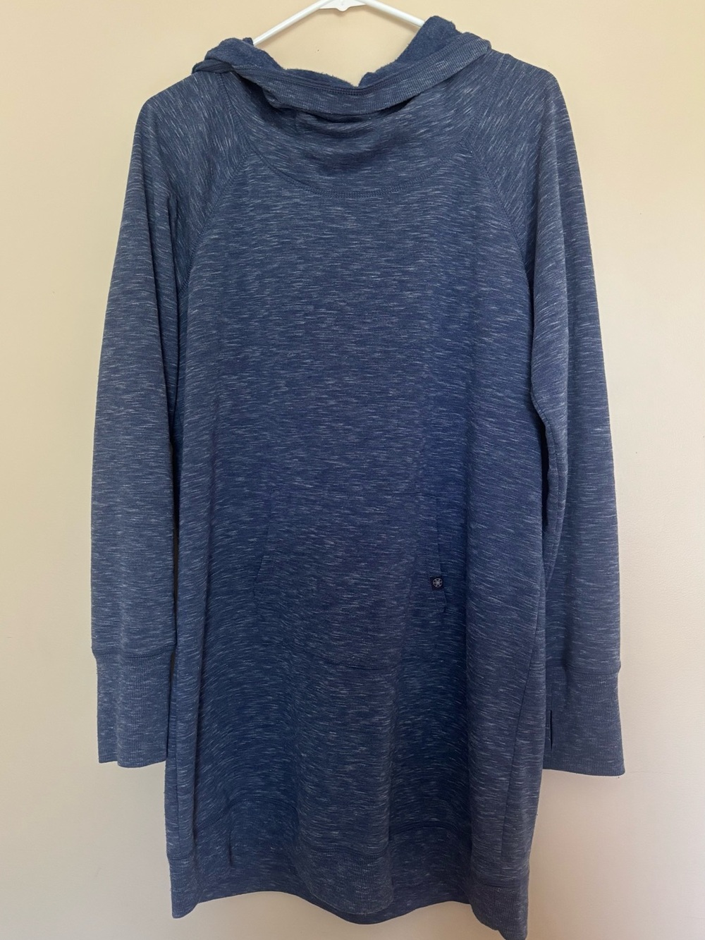 GAIAM women’s  Heather blue-gray Crewneck Hoodie Sweater